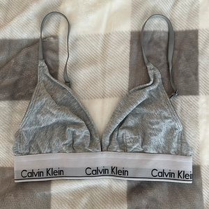 Calvin Klein gray heather triangle bralette (size small)